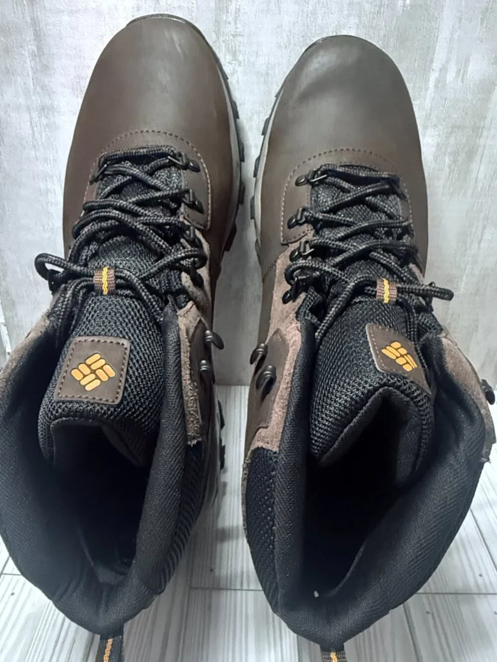 Columbia Omni-Grip Men's Brown Waterproof Hiking Boots Size 16 BM3970-231 EXCELL